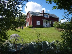 faluröd hus